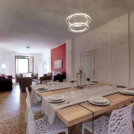 Accademia Opera Deluxe By Wonderful Italy Apartamento *