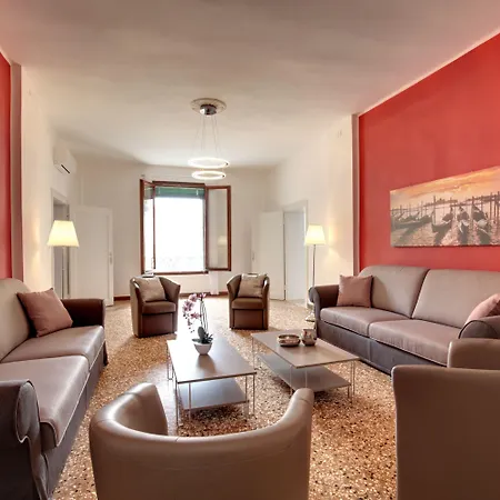 Accademia Opera Deluxe By Wonderful Italy
