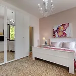 Accademia Opera Deluxe By Wonderful Italy Apartment Venice