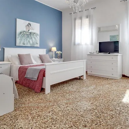 Accademia Opera Deluxe By Wonderful Italy Apartment *