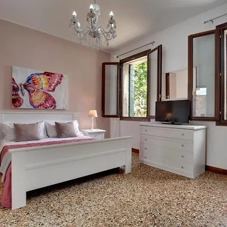 Accademia Opera Deluxe By Wonderful Italy Apartment