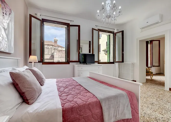 Accademia Opera Deluxe By Wonderful Italy 베니스