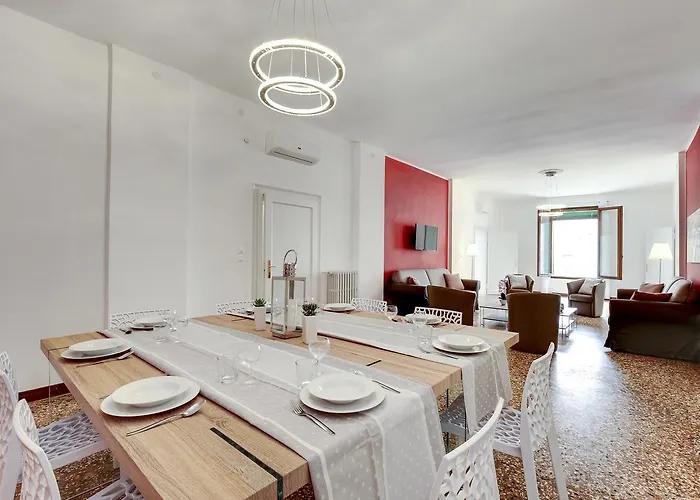 아파트 Accademia Opera Deluxe By Wonderful Italy 베니스