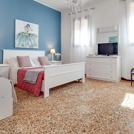 Accademia Opera Deluxe By Wonderful Italy Apartament *
